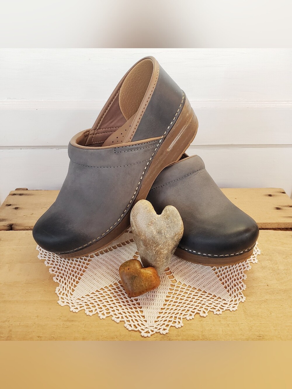 French Blue Dansko Pro Honey Clogs Denim Burnished Cottage Patriotic Prairie ♡ - Picture 7 of 16